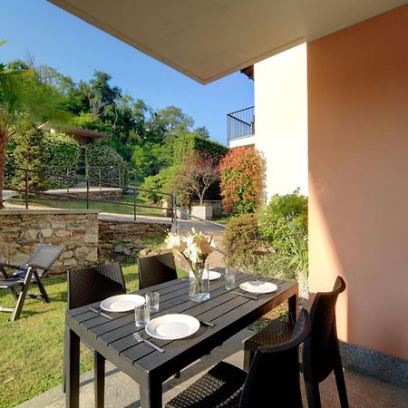 Residence Isolino Вербания Екстериор снимка